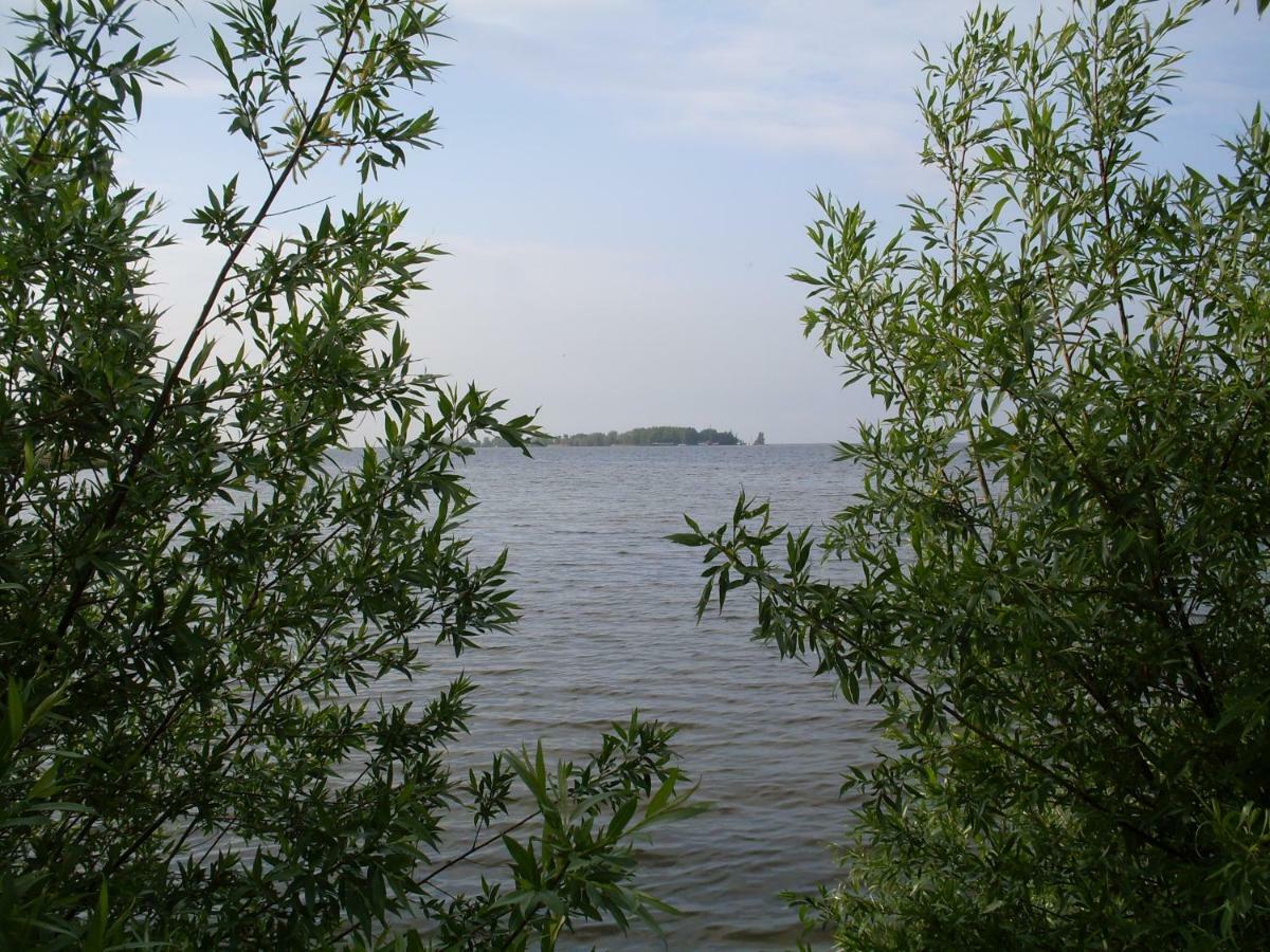 Bed & Breakfast De Echo Bed & Breakfast Muiderberg Екстериор снимка